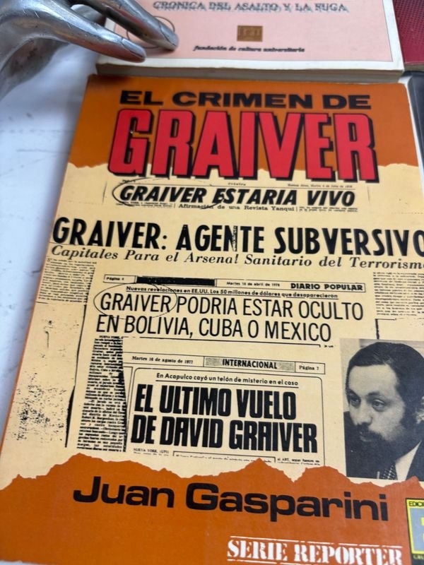 Libros sobre política, espionaje y Tupamaros - imagen 4