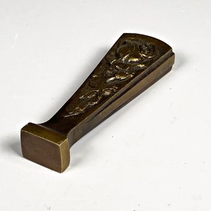Matasellos Antiguo de Bronce con Diseño Floral - imagen 3