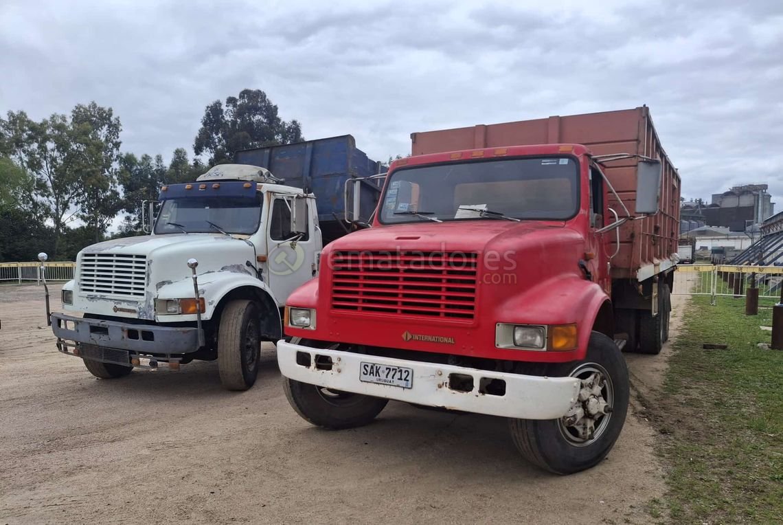 Camiones International y Mercedes-Benz en Venta