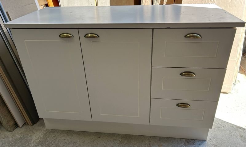 Item 877564 - Image 0