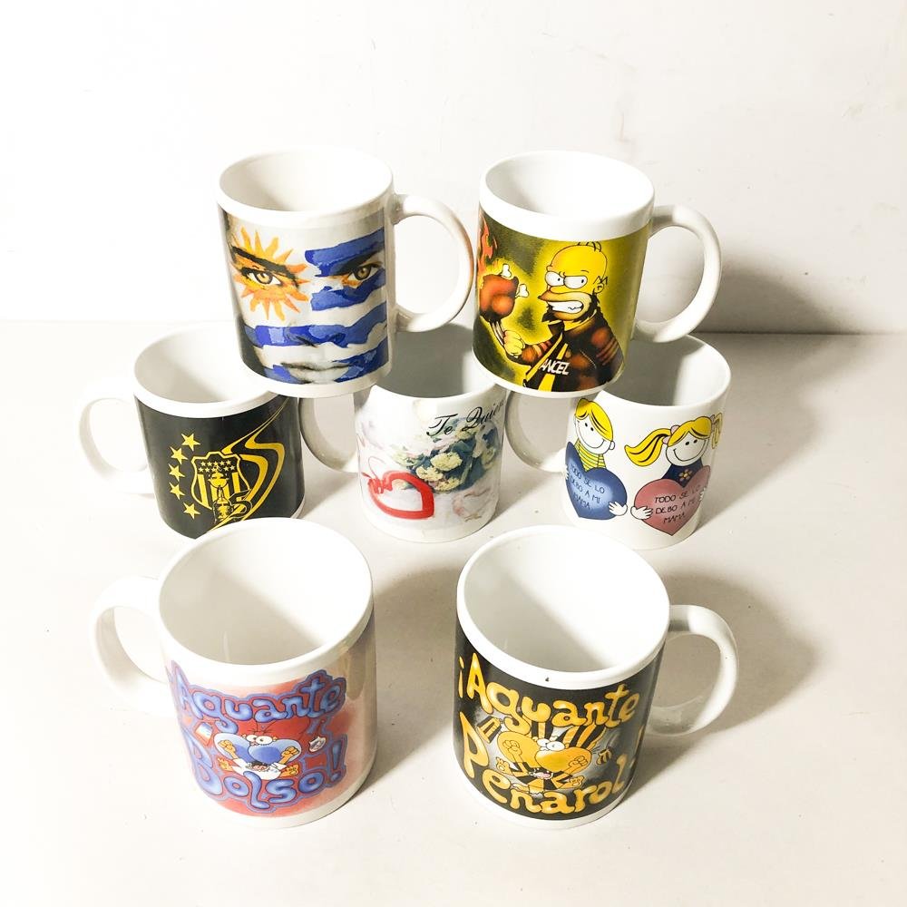 Lote de 48 Tazas Variadas con Diseños Divertidos y Patrióticos