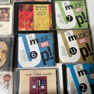 Lote de 50 CDs de Música Clásica y 11 Juegos de PlayStation - imagen 7