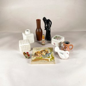 Lote anterior: Lote de Adornos: Alhajeros, Florero, Figuras y Más