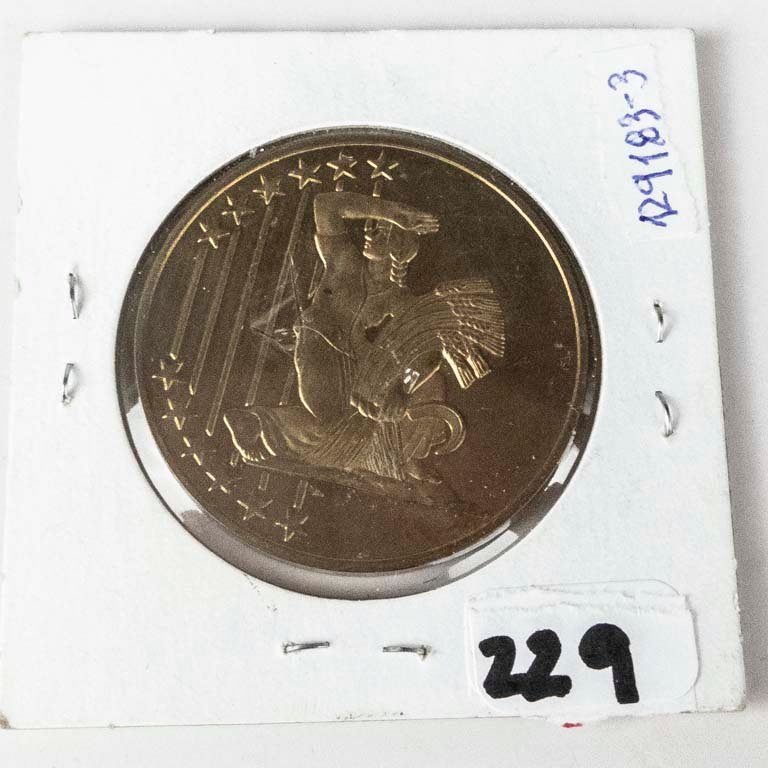 Item 2107813 - Image 0