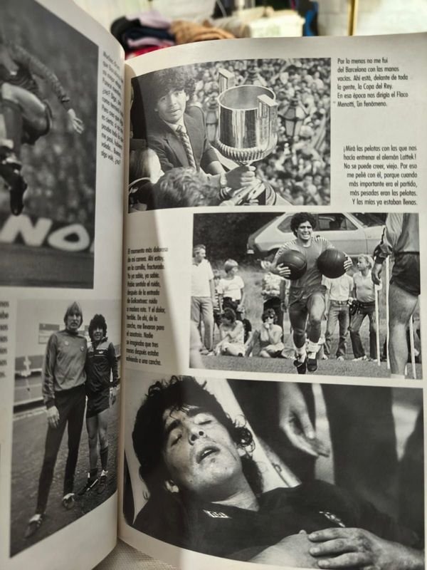 Colección de Artículos Relacionados con Diego Maradona - imagen 7