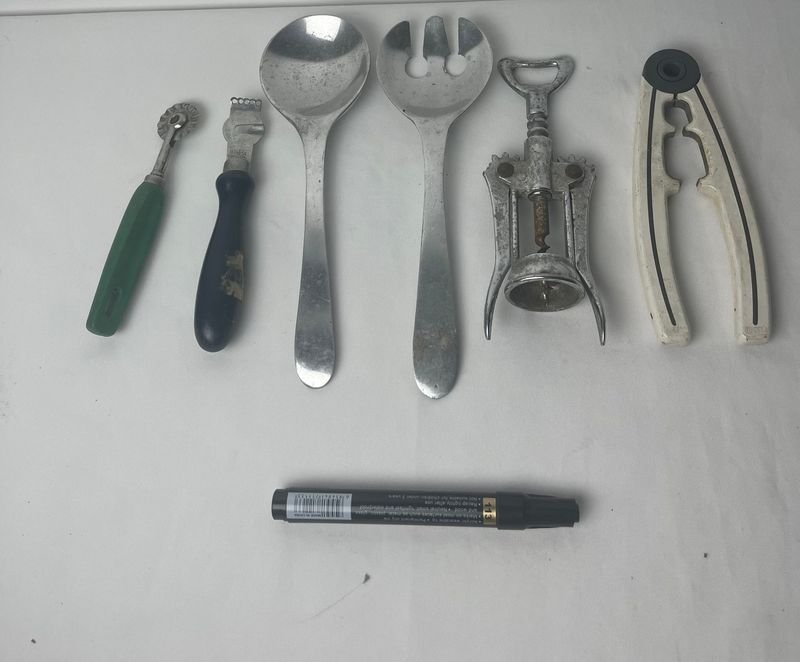 Utensilios de cocina en buen estado - imagen 5
