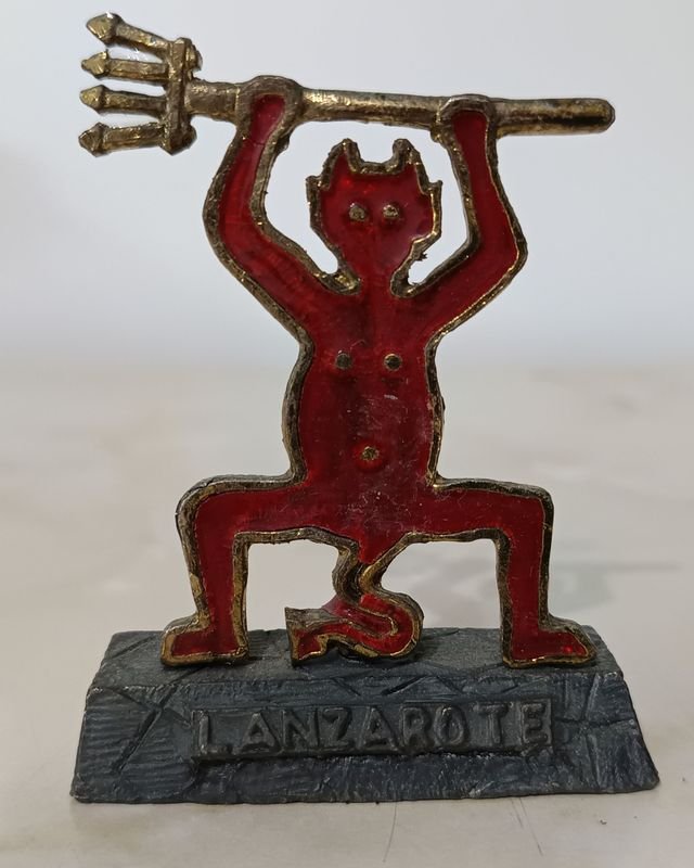 Item 763990 - Image 0