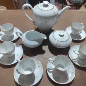 Lote siguiente: Juego de Café Porcelana KPM Krister Alemania