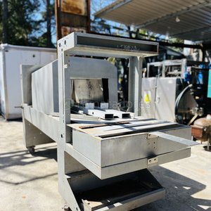 Lote siguiente: Carro Metálico Industrial con Ruedas
