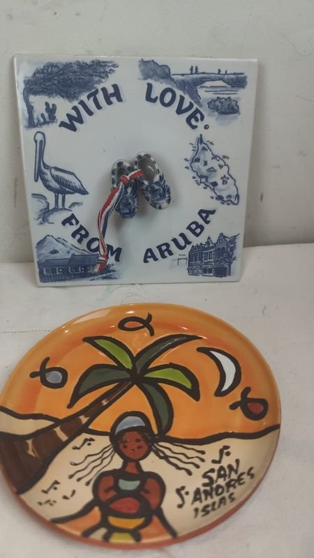 Platos de Souvenir con Diseños Artísticos - imagen 1