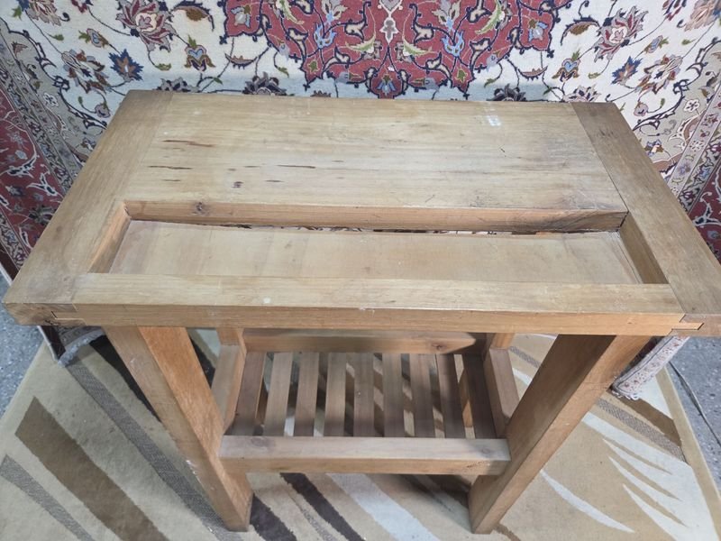 Mesa de trabajo en madera de alta calidad - imagen 2