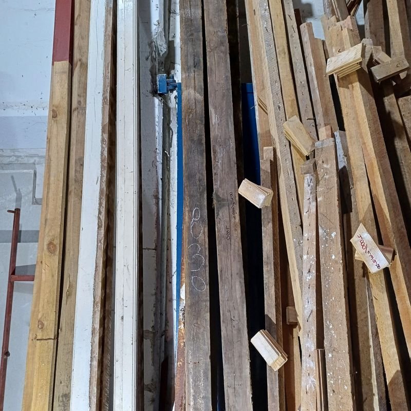 Cuatro pinoteas de madera para venta - imagen 3