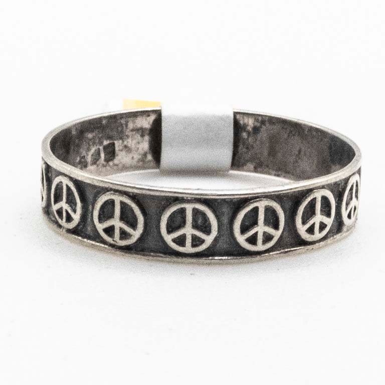 Anillo de Plata con Símbolos de Paz