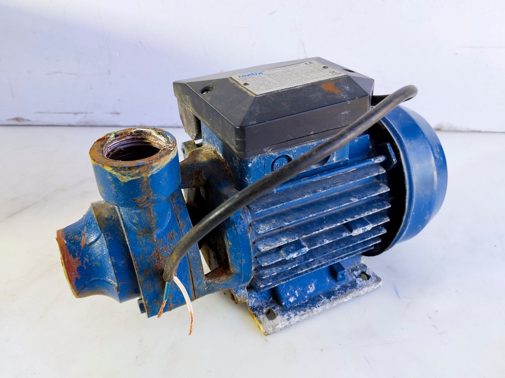Bomba de Agua Eléctrica 0.5 HP Marca IMEA Industrial Italy