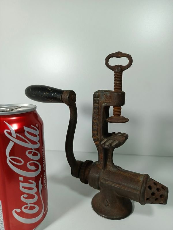 Item 895660 - Image 1