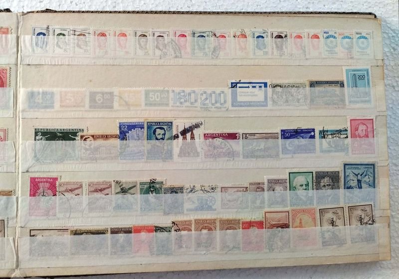 Colección de Sellos Postales Internacionales - imagen 13
