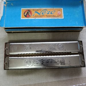 Armónica Vintage Doerfel's Nero Doble Tono Alemana con Estuche - imagen 7