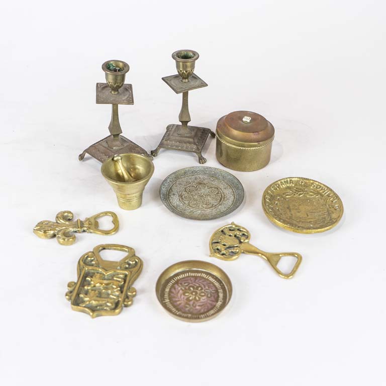 Lote anterior: Lote de piezas de bronce varias  - Medidas: 13 y 8cm 