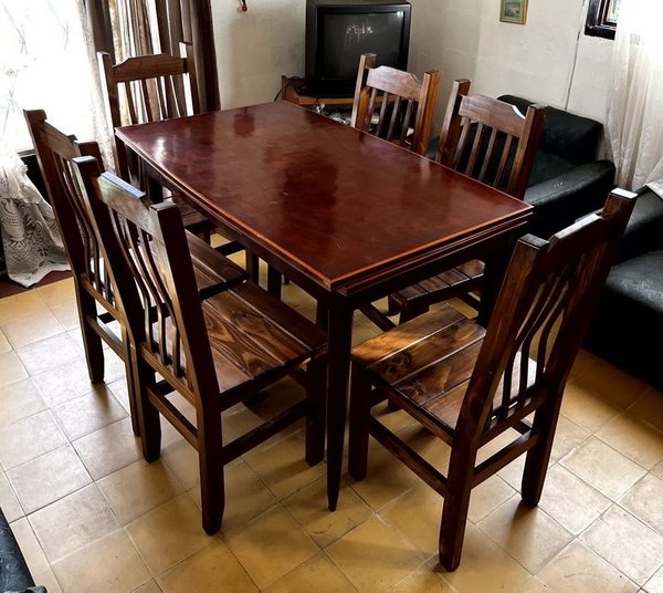 Juego de Comedor con Mesa Extensible y Seis Sillas de Madera - imagen 12