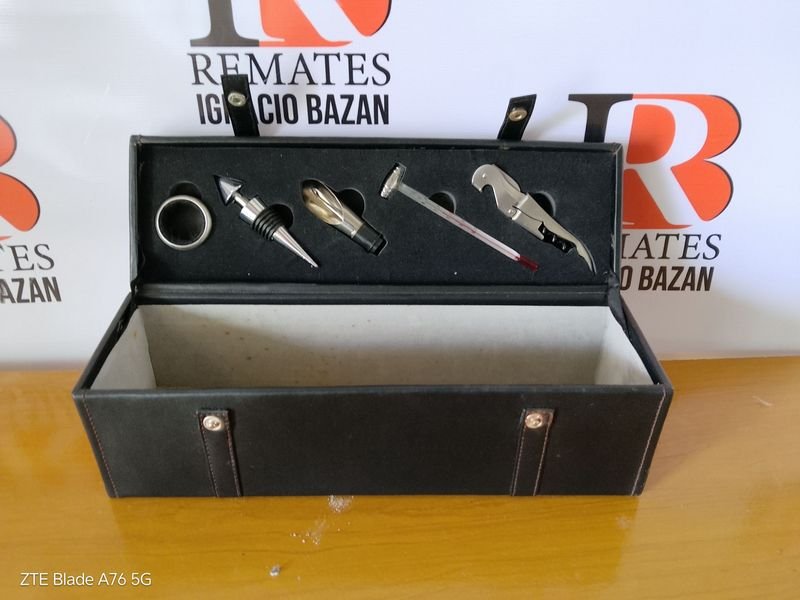 Item 900441 - Image 0