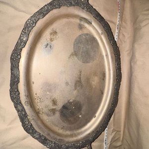 Bandeja Antigua Oval de Servicio Estilo Clásico con Asas y Borde Ornamentado - imagen 2