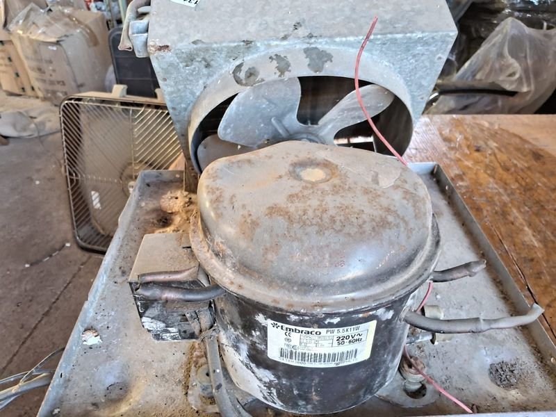 Equipo de refrigeración en mal estado - imagen 5