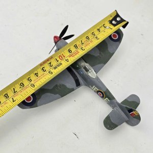 Maqueta Avión Hawker Tempest Mk.V RAF "Le Grand Charles" JF-E NV994 - imagen 2