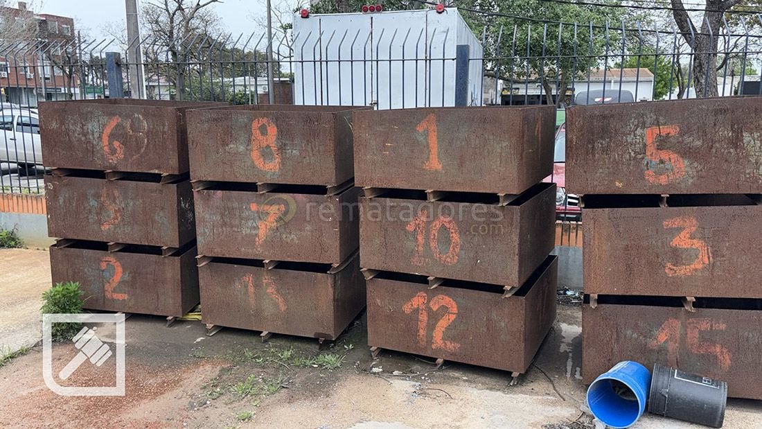 Lote de 15 Cajas Metálicas Oxidadas Numeradas