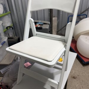 Lote de Sillas de Plástico Blanco para Eventos - imagen 16