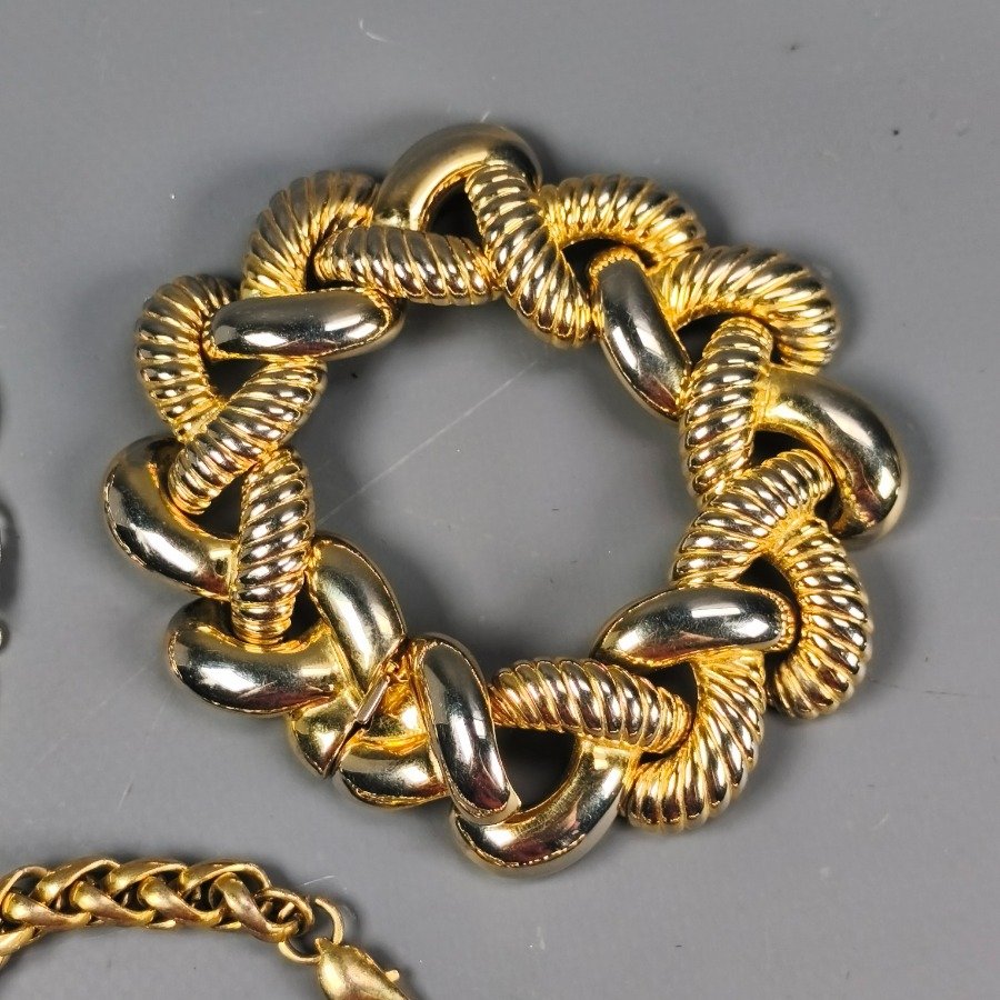 Item 16453 - Image 3