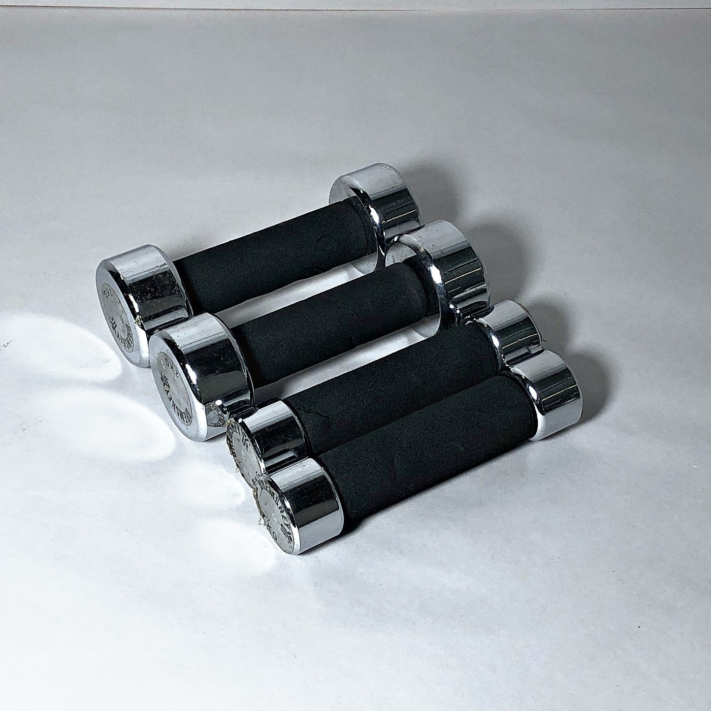 Set de Mancuernas Cromadas Bemshey de 1Kg y 2Kg