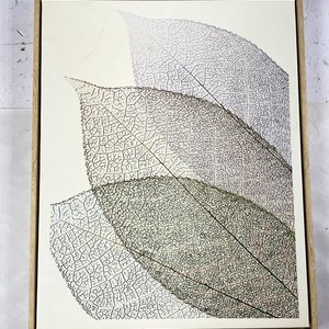 Dos bastidores motivo hojas 50 x 40 (uno con detalles en marco) - imagen 3