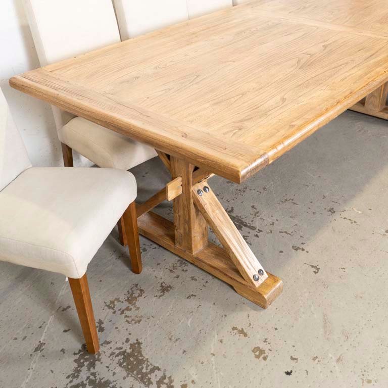 Item 2101838 - Image 2