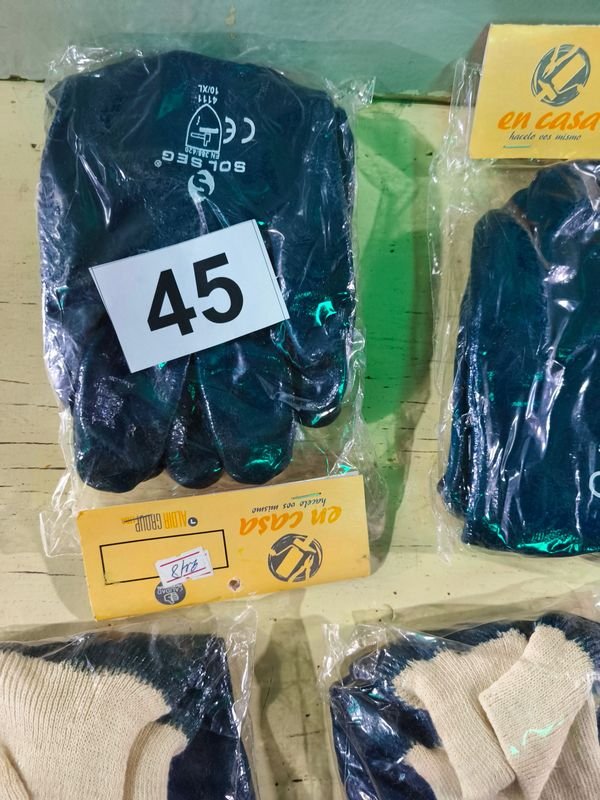 Item 885100 - Image 1