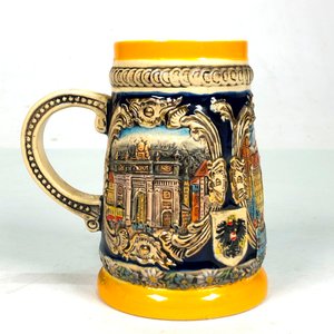 Jarra de Cerveza de Porcelana con Motivo de Ciudad - 15 cm - imagen 2