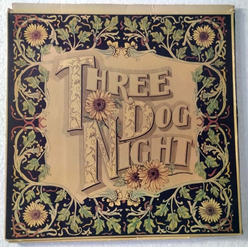 Lote anterior: Vinilo de Three Dog Night: Seven Separate Fools, 1972