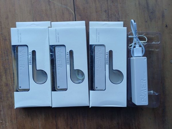 Cargadores Portátiles Power Bank 2600mAh Nuevos en Caja - imagen 1