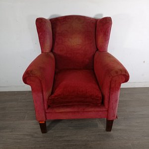 Lote anterior: Sillón Berger Rojo con Tapizado Desgastado por el Sol