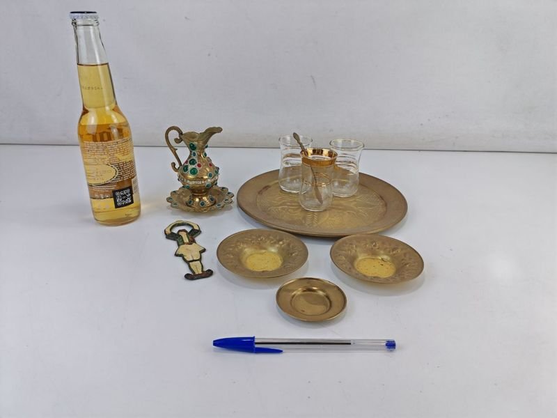 Adornos En Bronce Y Copitas En Vidrio - imagen 2