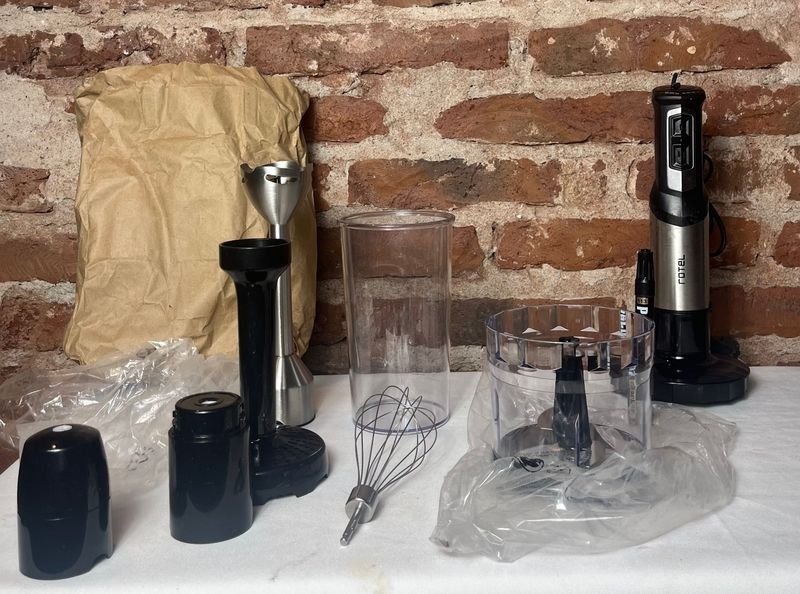 Batidora de Mano Rotel con Accesorios