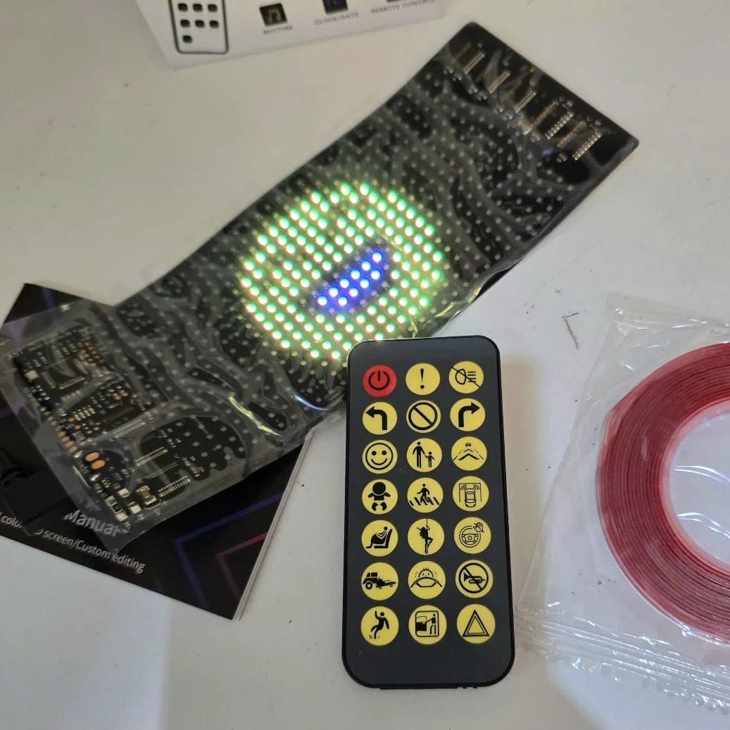 Panel de Matriz LED RGB con Control Remoto - imagen 6