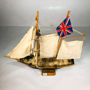 Maqueta de Barco a Vela "Kelly" Británico en Madera - 40 x 50 cm - imagen 4