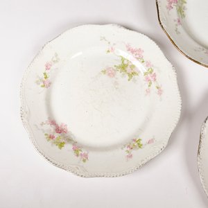 Lote de 5 Platos de Loza Estilo Canton y Noritake con Decoración Floral - imagen 4