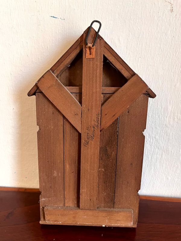 Adorno de Pared Casita Rústica en Madera con Detalles en Arpilleras - imagen 2