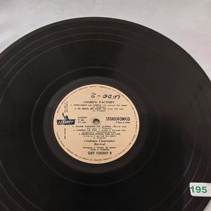 Lote de 2 Discos de Vinilo: Creedence Clearwater Revival y Nelson Riddle - imagen 1
