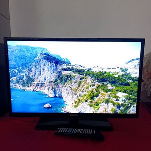 Televisor Samsung LED 32" HD Modelo UN32FH4005G con Control Remoto - imagen 3
