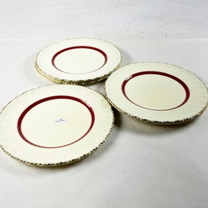 Cinco Platos de Loza Inglesa Grindley con Borde Dorado y Guarda Borgoña - imagen 1