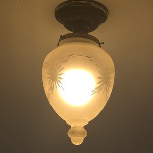 Plafón de Techo con Tulipa Esmerilada y Tallada - imagen 2