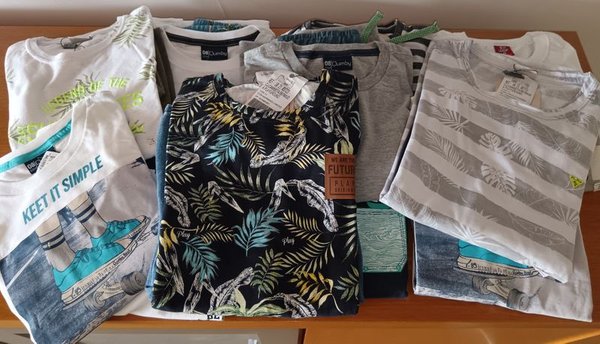 Conjunto de ropa para hombre - imagen 1