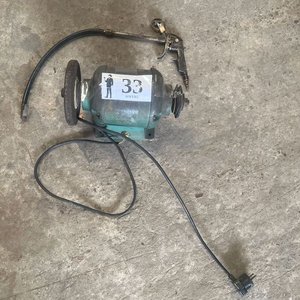 Motor Eléctrico con Piedra de Amolar y Accesorios - imagen 4
